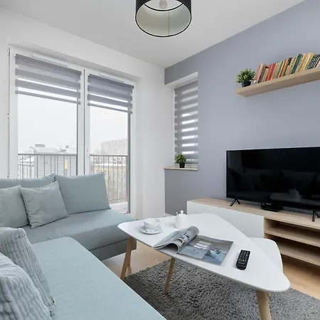 Modern Grey Close To The Centre Of Perfect For Remote Work By Renters Appartement *