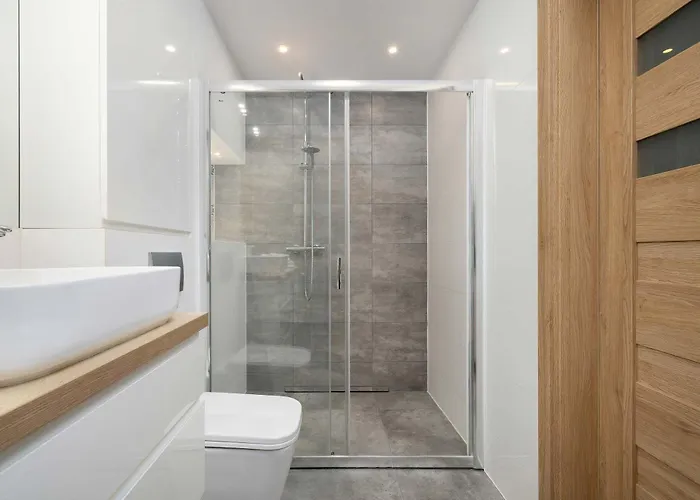 Appartement Modern Grey Close To The Centre Of Perfect For Remote Work By Renters *